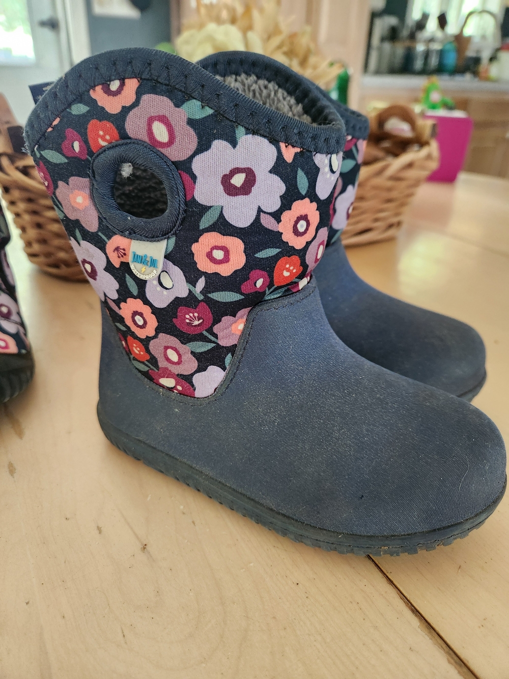JAN AND JUL BOOTS 10